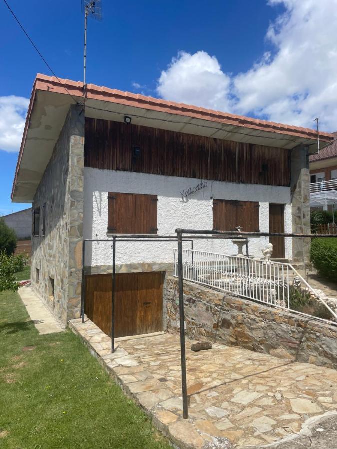 Chalet Xeitosino Асторга Екстер'єр фото